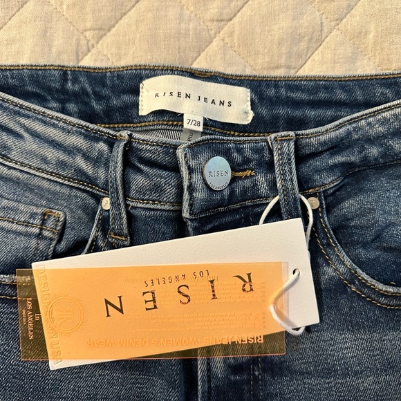 Risen Distressed Denim Straight Leg Jeans - NWT - Multiple Sizes - Picture 7 of 12
